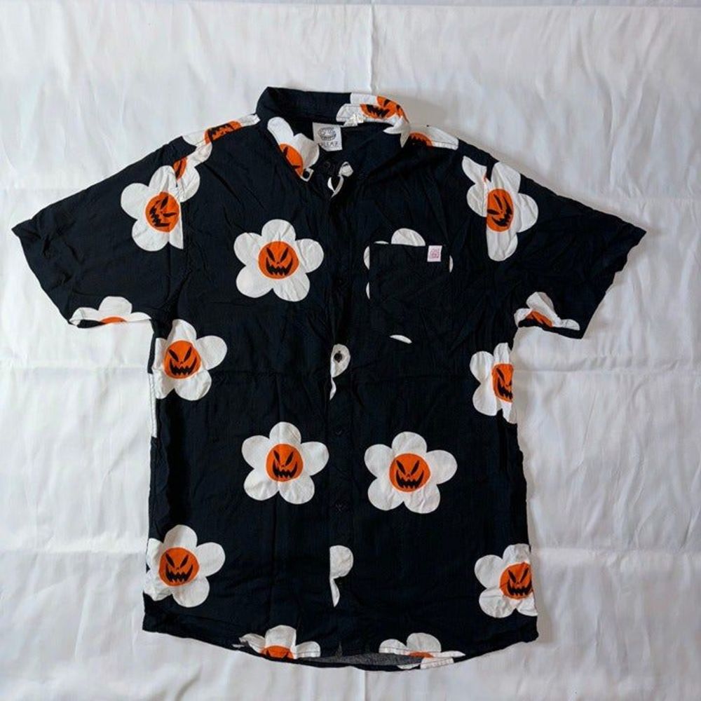 Salem 7 Button-Up Pumpkin Shirt